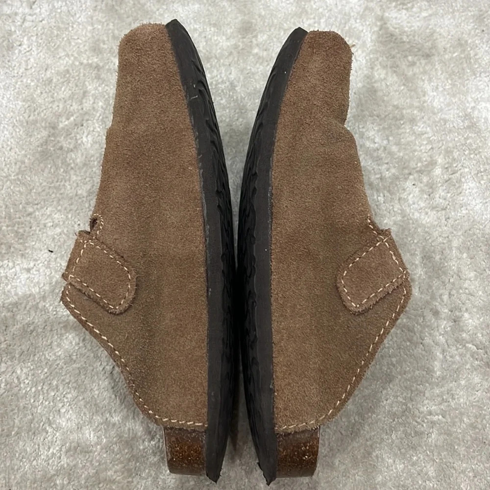 Bjorndal Brown Suede Sandals - Picture 9 of 9